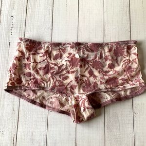 NWT VICTORIA’S SECRET Shortie with Velvet Leaf Design in Blush Pink, Size XS